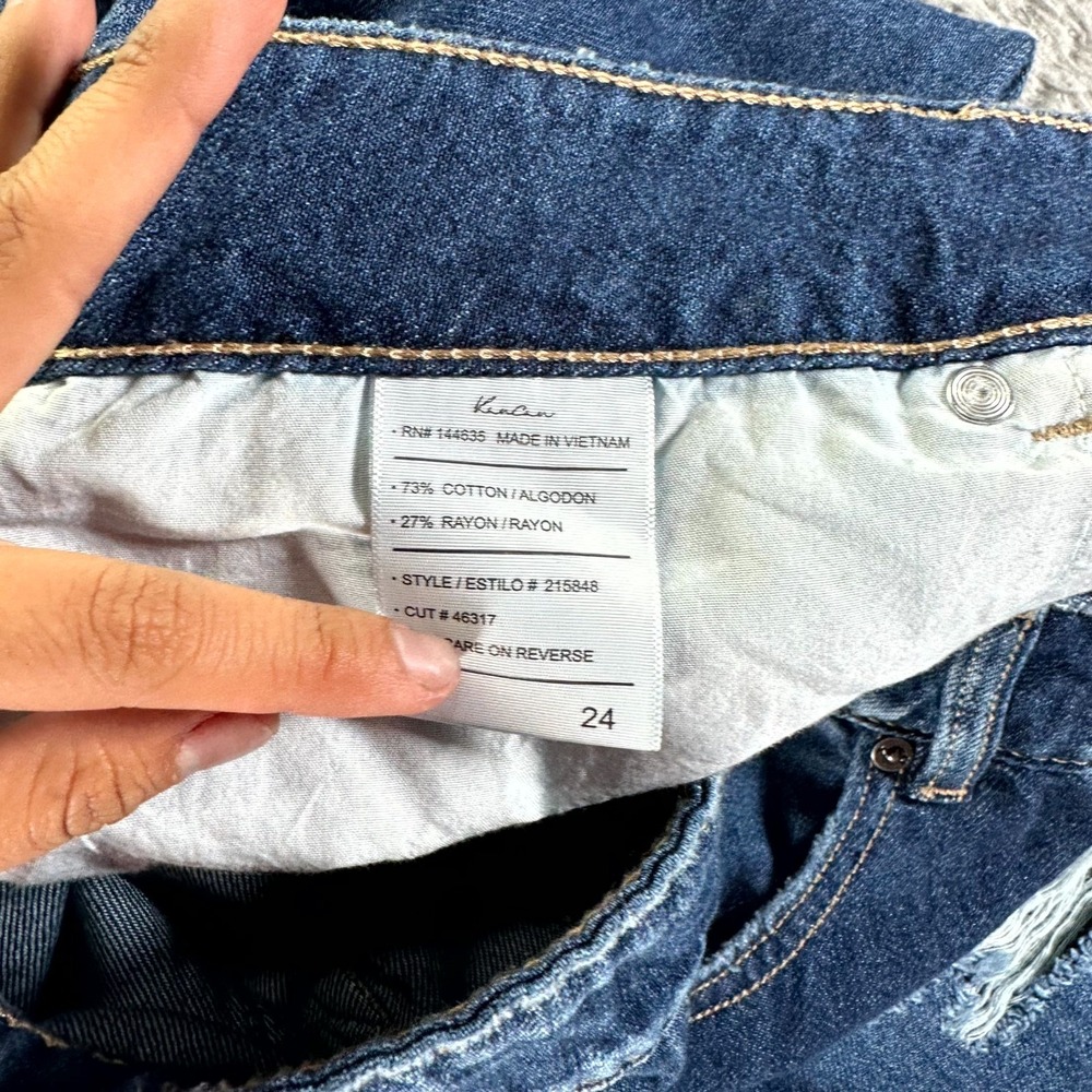 Kancan Jeans Women 24x32 Blue Denim Wide Leg Hi-Rise Distressed Raw Hem NWT - Picture 7 of 13